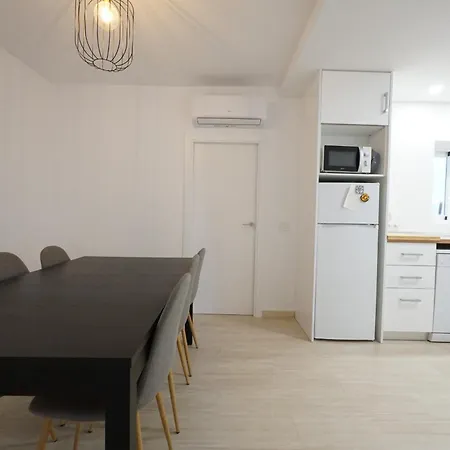 Lejlighed La Casita - Charming 3 Bed Ground Floor *