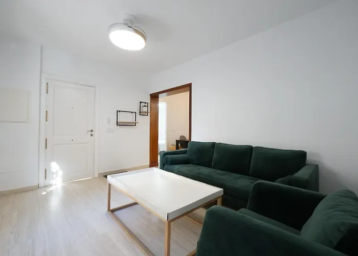 La Casita - Charming 3 Bed Ground Floor Lägenhet *