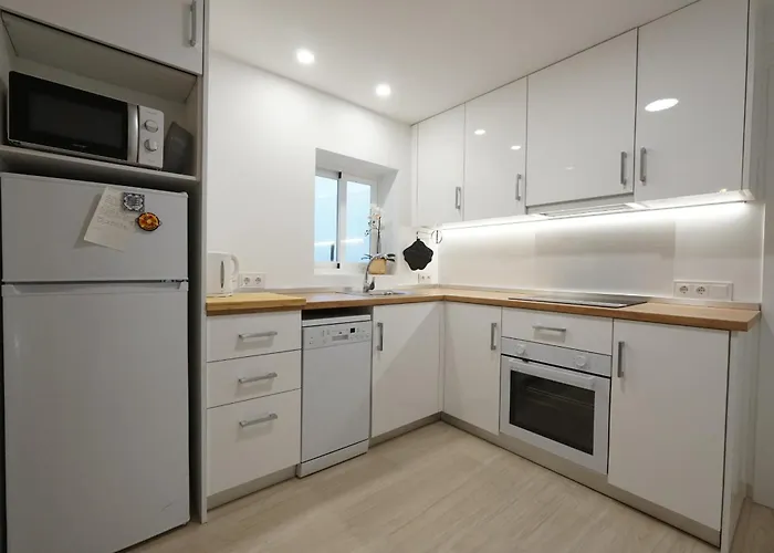 La Casita - Charming 3 Bed Ground Floor